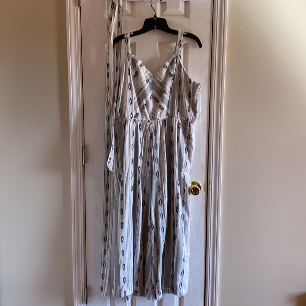 Black white Romper (R4) - Picture 7 of 7